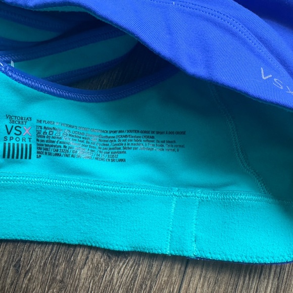 VICTORIA'S Secret - VSX Sport - Two Tone Blue - Stylish Sports Bra sz XS - Picture 3 of 3